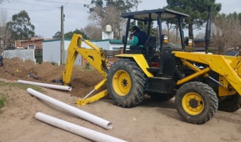 M�S FAMILIAS DE LA CARMENCITA SE SUMAN AL SERVICIO DE RED CLOACAL
